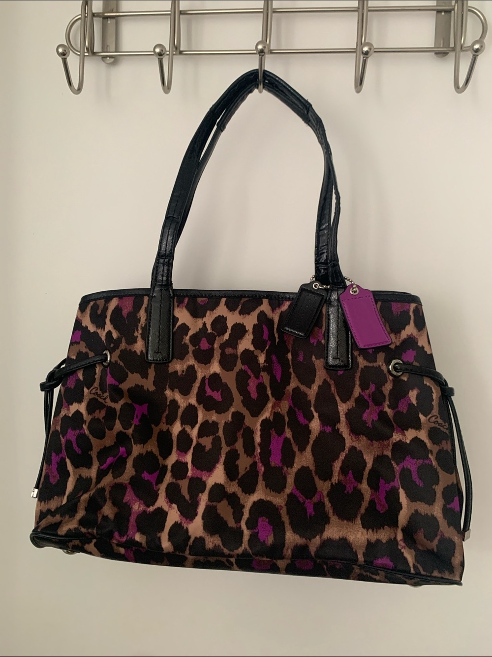 Purse | Coach | Purple Cheetah print - Picture 8 of 9